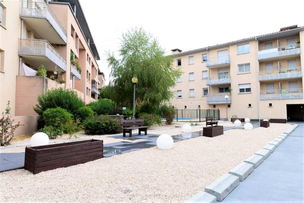 Le Montmorency - Free Parking - Airbus - Netflix Toulouse Exterior photo